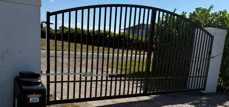 Driveway Fence Repair Shelton
